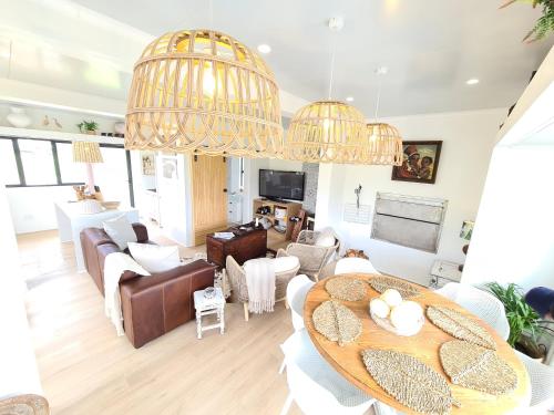 buff and fellow eco cabins