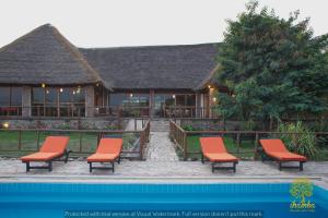 ihamba lakeside safari lodge
