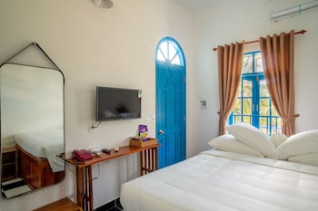 vida loca resort and sunset beach