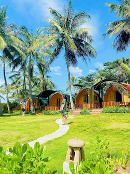 vida loca resort and sunset beach