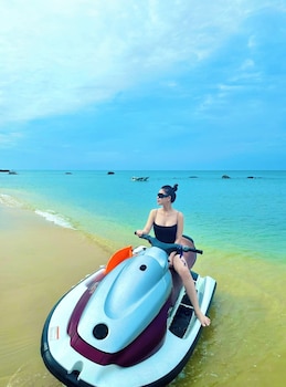 vida loca resort and sunset beach