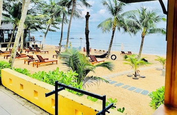 vida loca resort and sunset beach