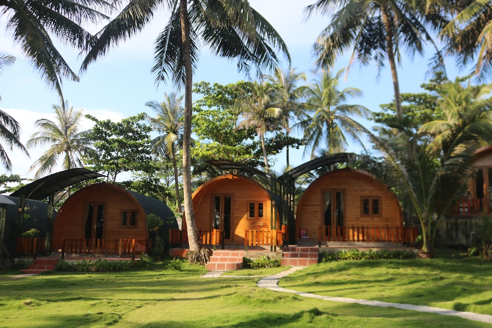 vida loca resort and sunset beach