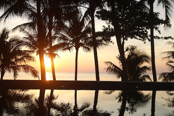 Vida Loca Resort & Sunset Beach,Kien Giang Province>>Duong To,3 star