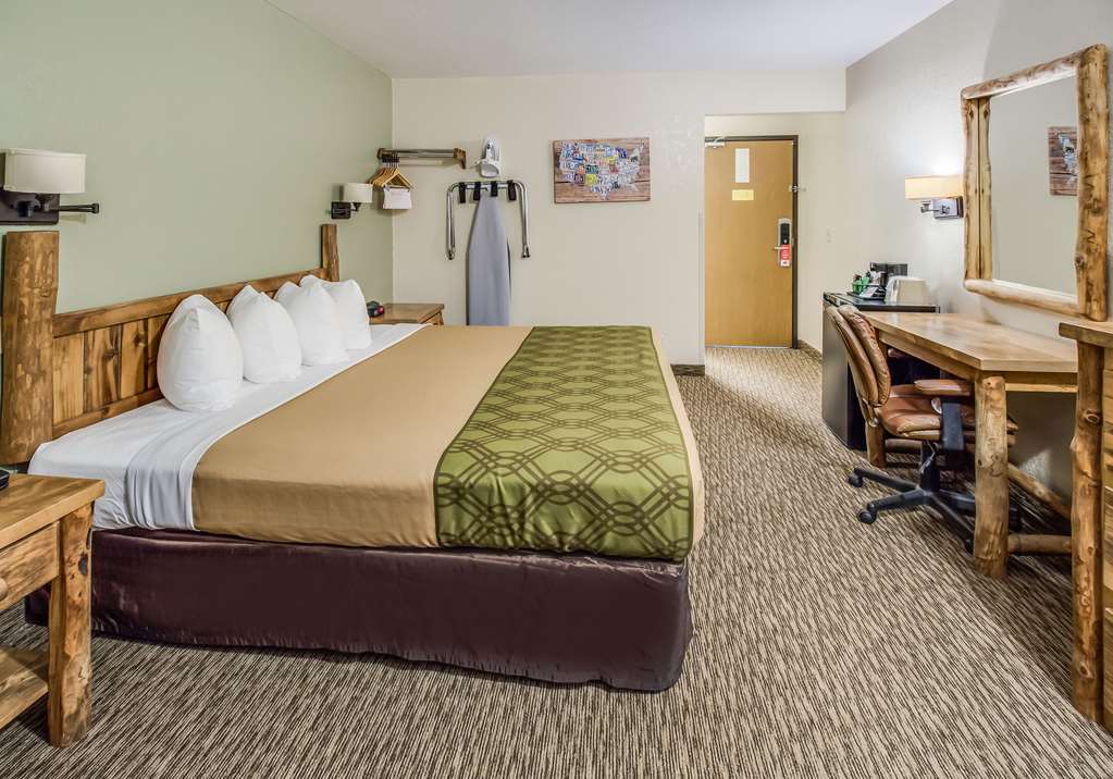 econo lodge custer