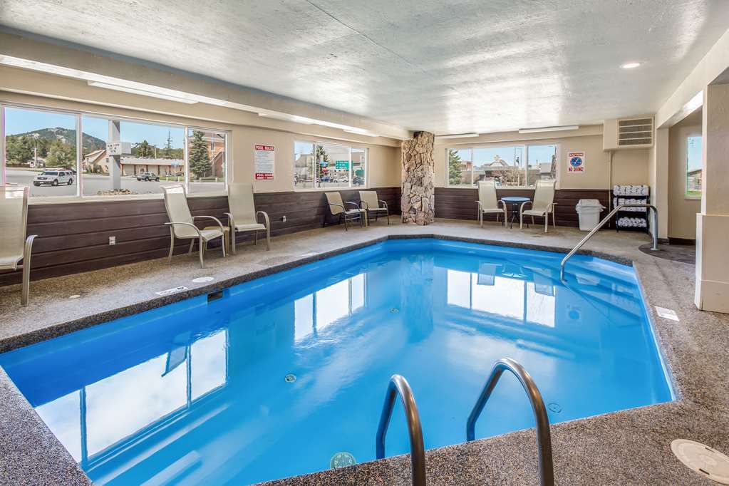 econo lodge custer