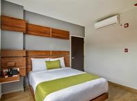 sleep inn queretaro