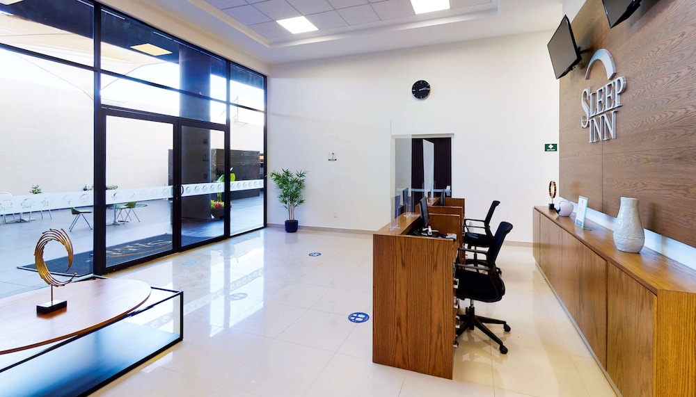 sleep inn queretaro