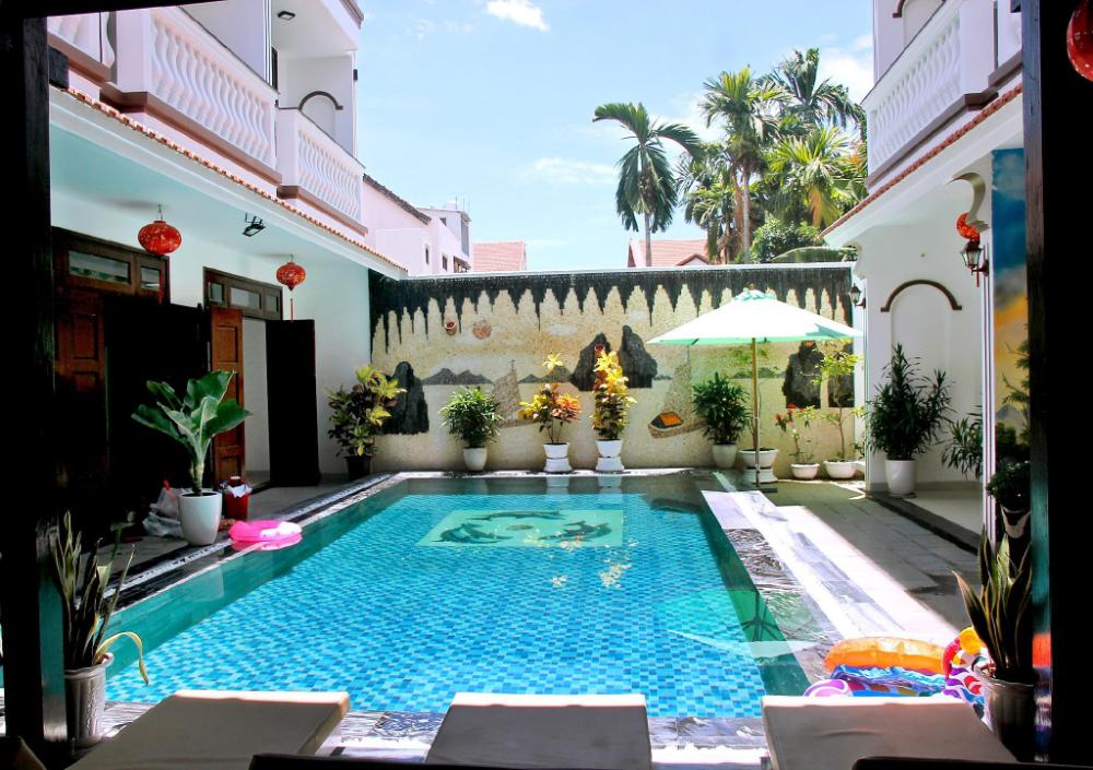 green island hoian villa
