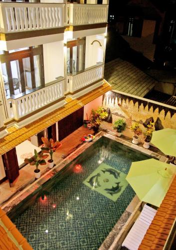 green island hoian villa