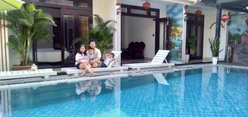 green island hoian villa