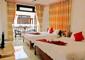 green island hoian villa