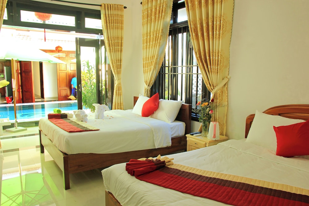green island hoian villa
