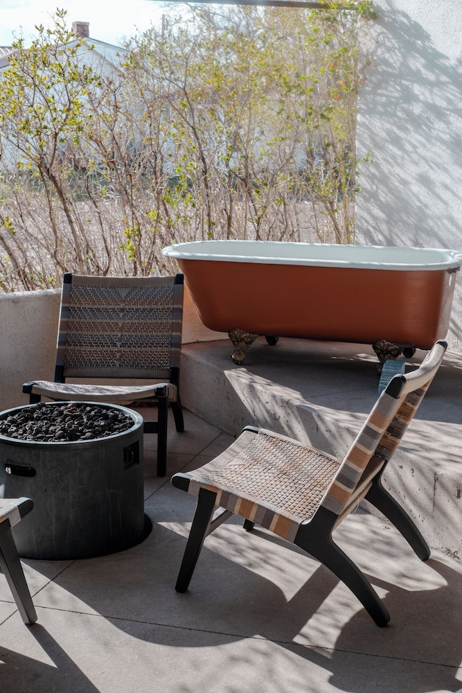 mellow moon lodge