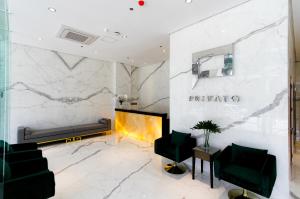 privato makati