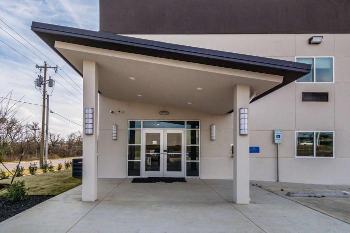 studio 6 mesquite tx dallas