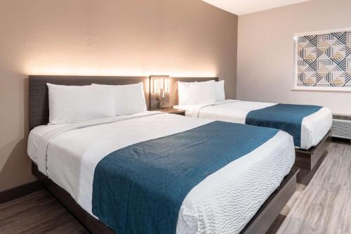 studio 6 mesquite tx dallas