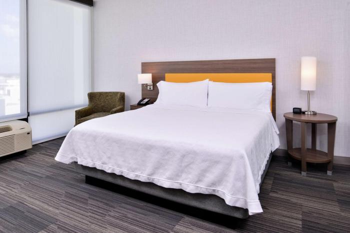home2 suites by hilton tampa downtown channel district