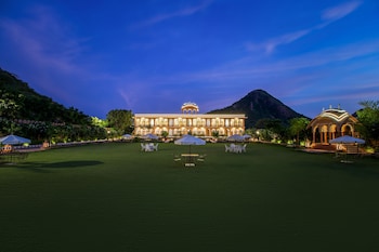 tree of life inderpura resort udaipurwati