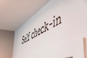 Emma's Hotel - Bed & Breakfast Self Check-In Hotel,Meiringen>>Lungern,3 star