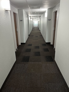 motel 6 el reno ok