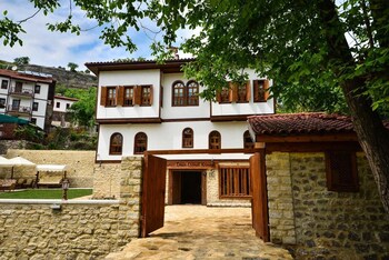 mehmet emin efendi konagi