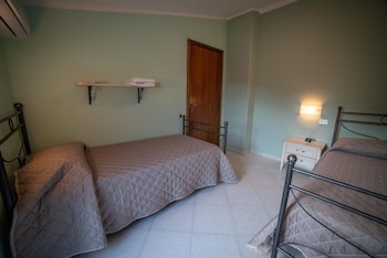 oikos rooms