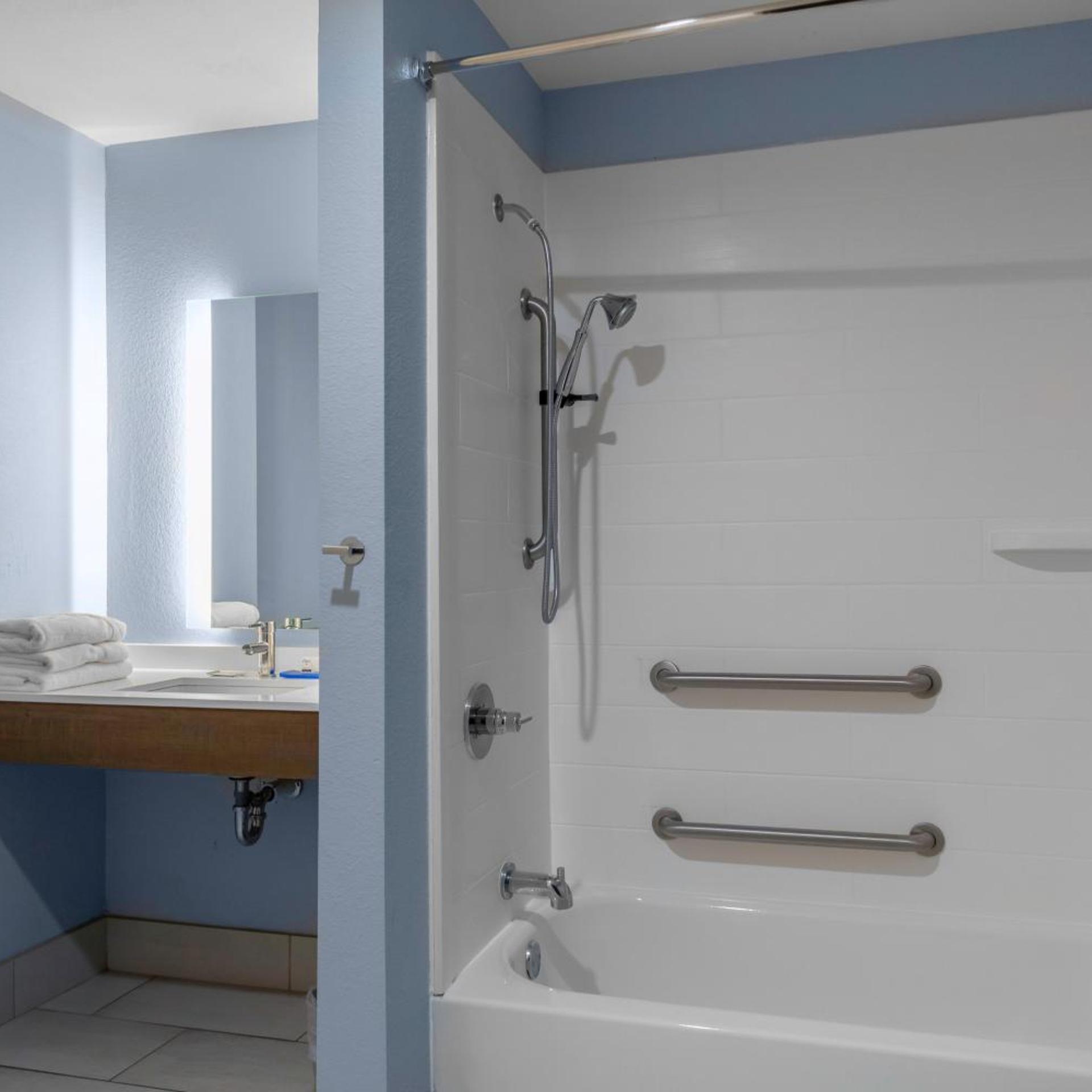 holiday inn express and suites leander an ihg hotel