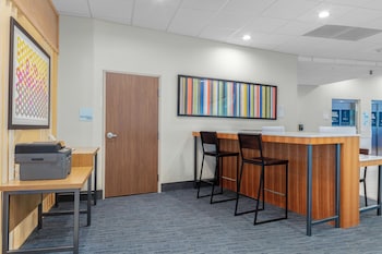 holiday inn express and suites leander an ihg hotel