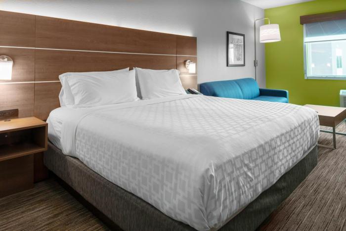 holiday inn express and suites leander an ihg hotel