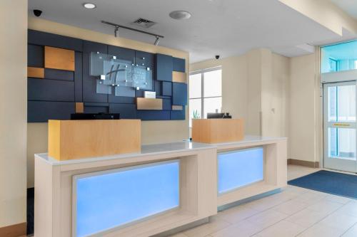 holiday inn express and suites leander an ihg hotel
