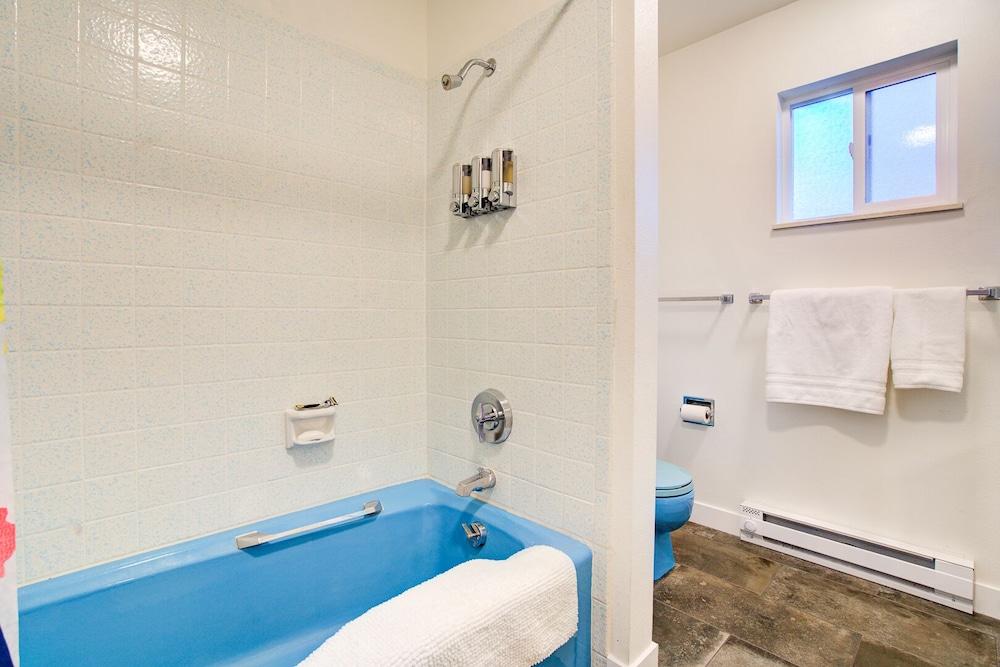 innhale cannabis friendly bandb adults only