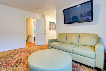 innhale cannabis friendly bandb adults only