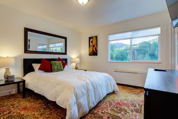 innhale cannabis friendly bandb adults only