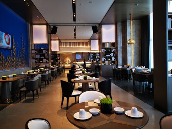 tian yi international hotel