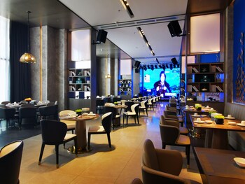 tian yi international hotel