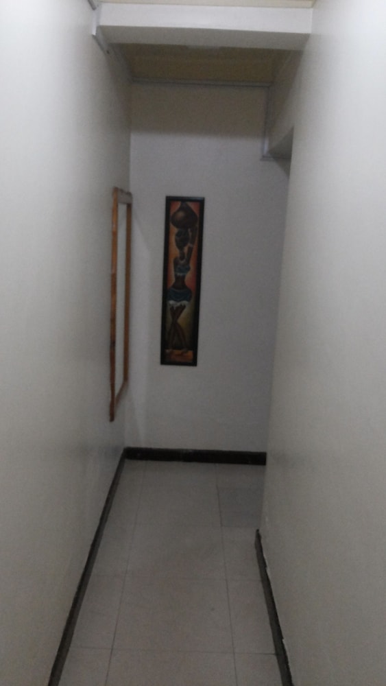 slumberland hotel