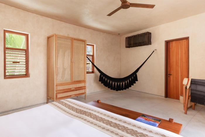 hotel maxanab
