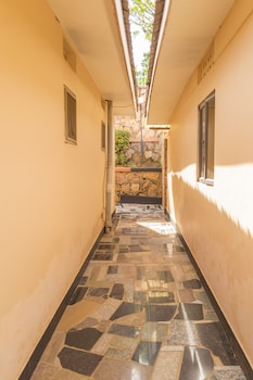 Matsiko Gardens And Hotel,Rubaga Along Nabunya Road Kampala,2.5 star