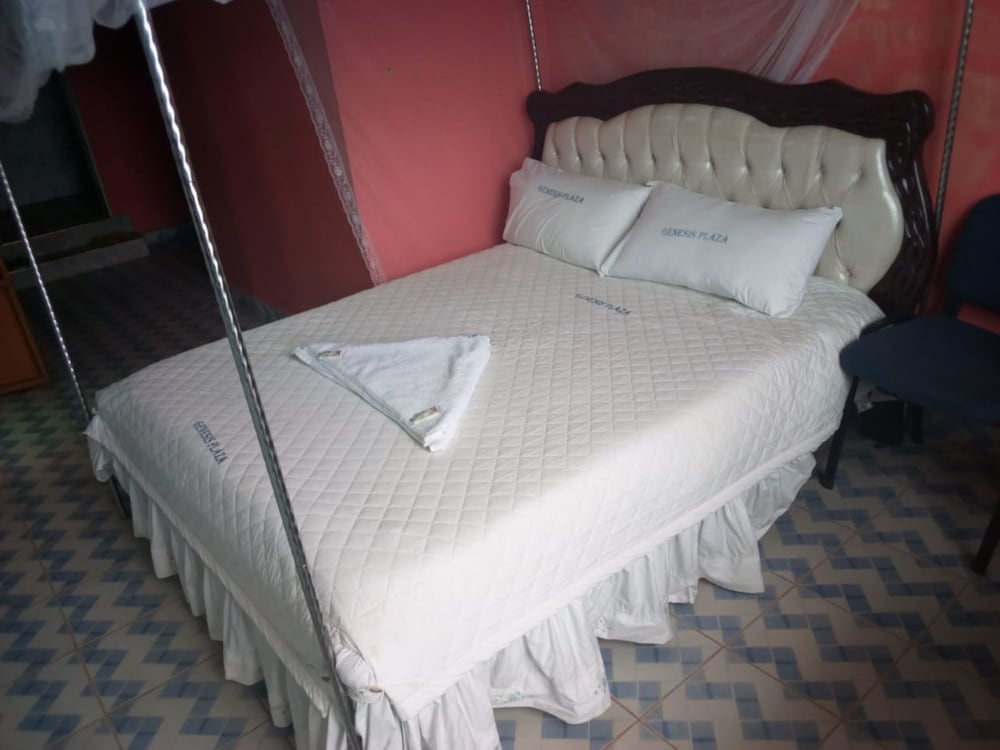 ideal hotel