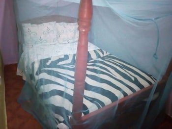 the plateau breeze hotel