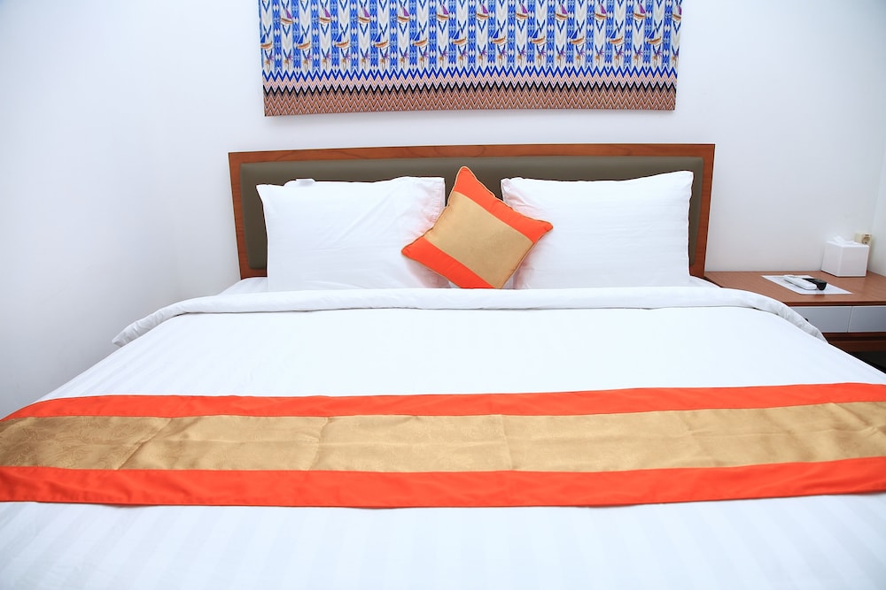 arawa travellers inn makassar hostel