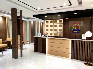 arawa travellers inn makassar hostel