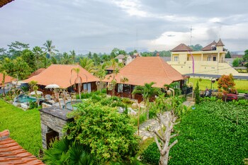 umakelod sebatu villas