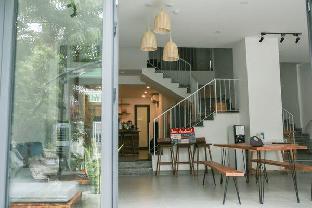 lems apartment and coffee