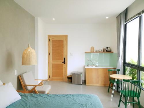 lems apartment and coffee