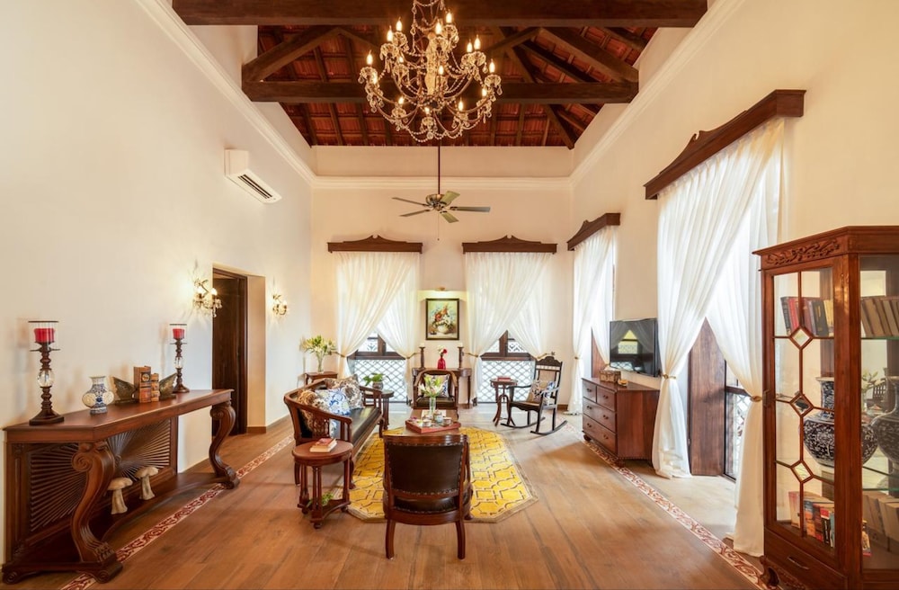 ama stays and trails cardozo house