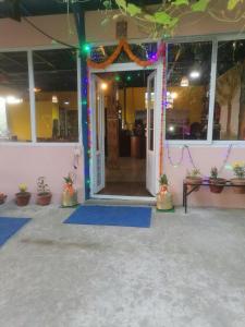 jungle crown organic homestay