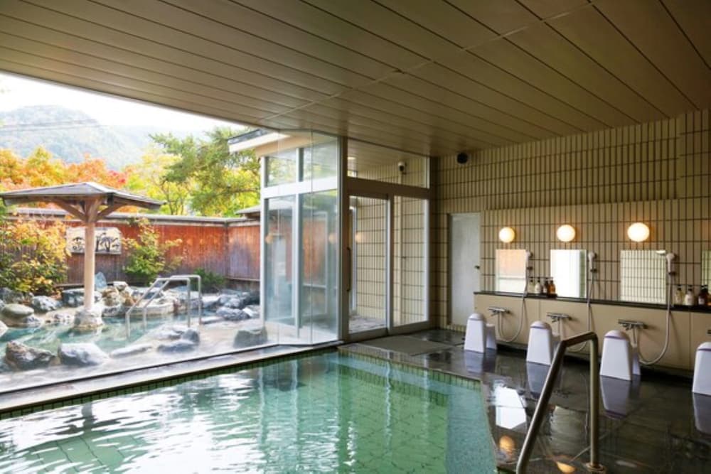 hatagoya jyozankei shoten hostel