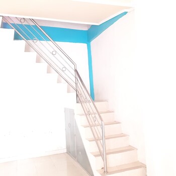Almira Homestay Near Airport - Hostel,Tanjung Johor>>Jambi,1 star